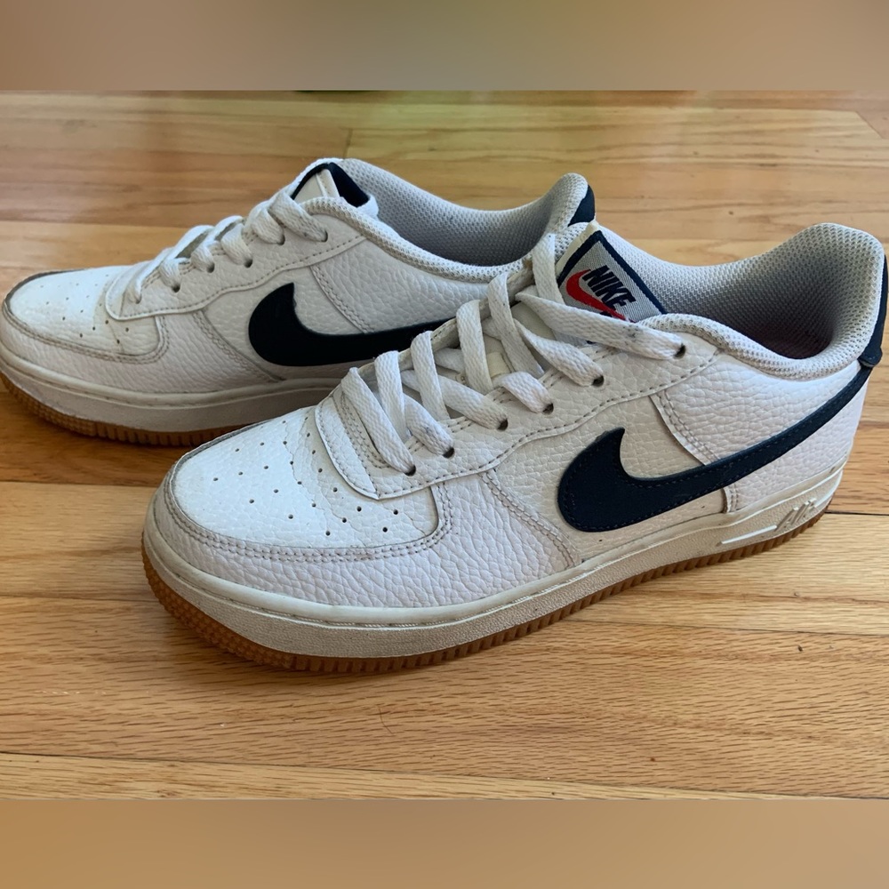 Air Force 1 obsidian gum size 5Y
